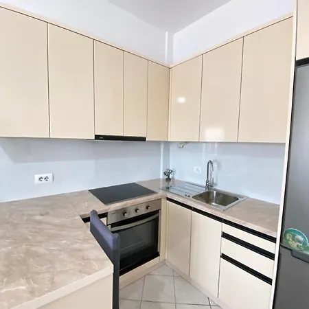 Holiday home Niko Apartament Sarande